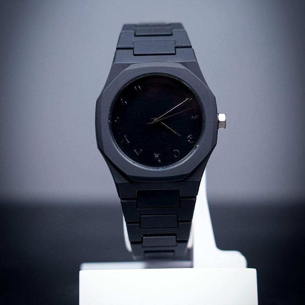 Black Men's Quartz Watch with Stainless Steel Strap