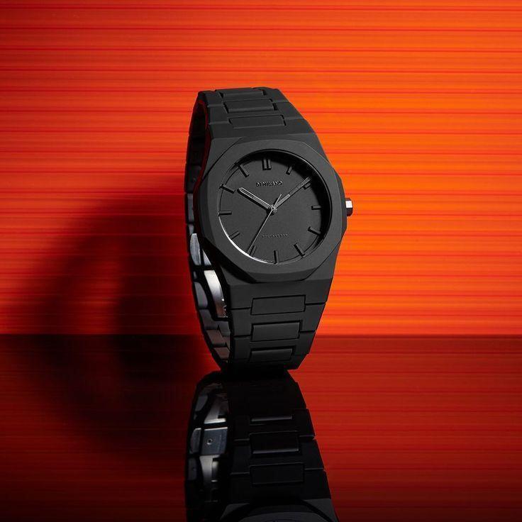 Black Men's Quartz Watch with Stainless Steel Strap