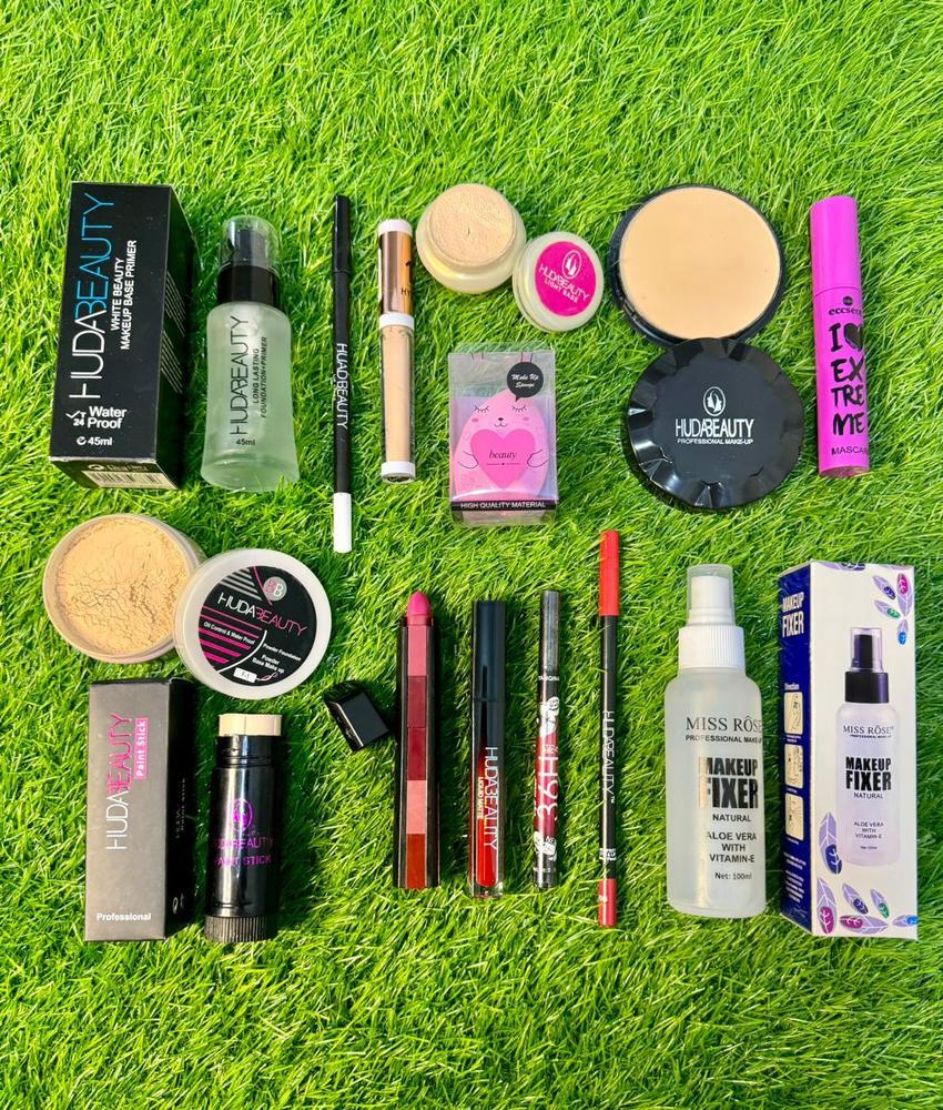 14-Piece Professional Makeup Kit for Everyday Use