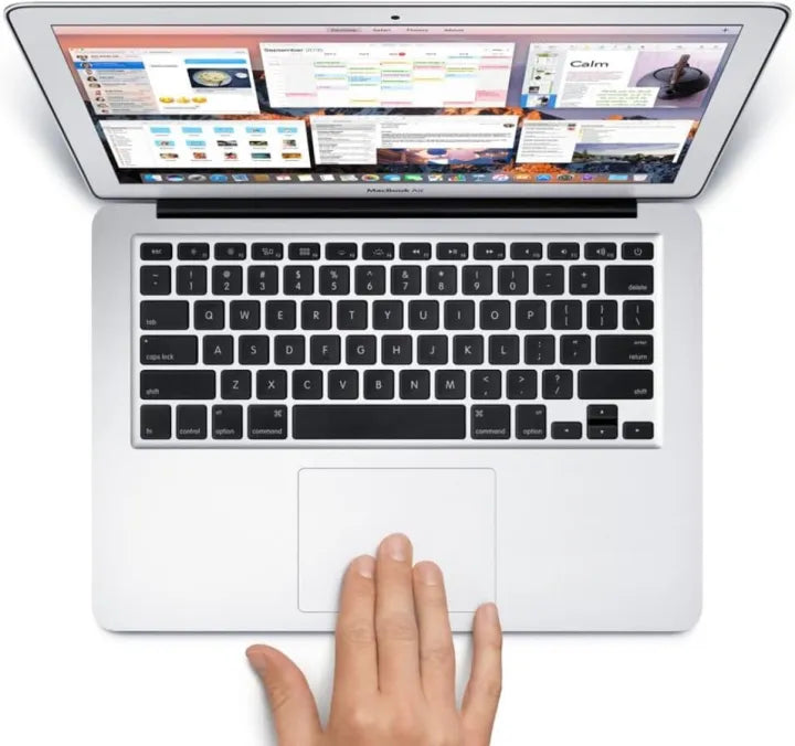 Mac Book Air 13.3" (2013 Model) - Silver - Intel Core i7 (High Performance) - 8GB RAM - 256GB SSD - Backlit Keyboard